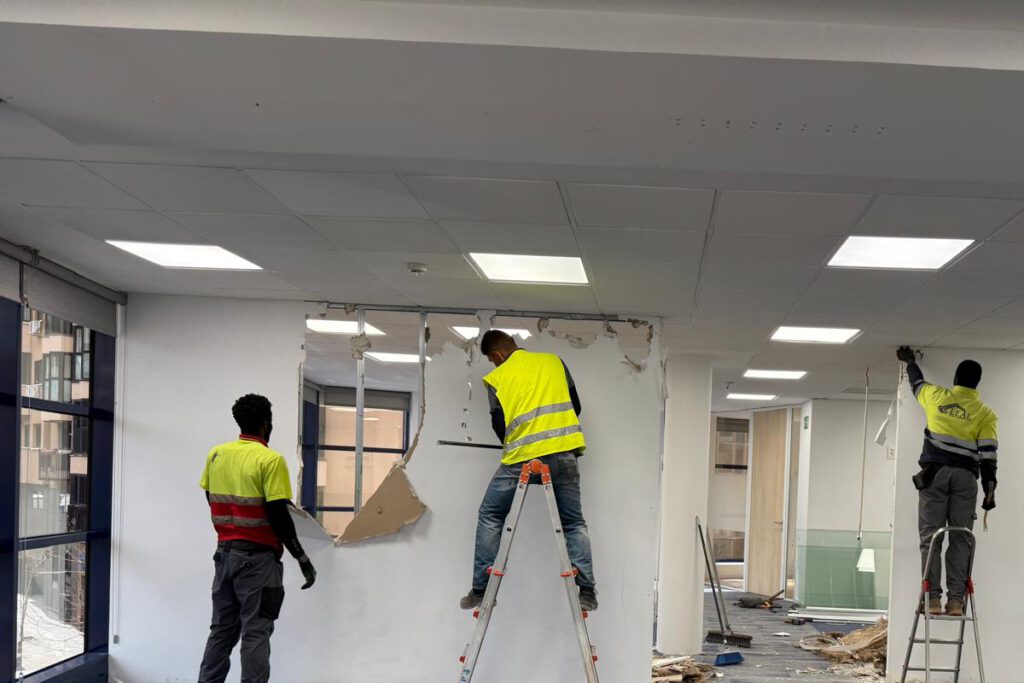 DEMOLICIONES INTERIORES EN MADRID
